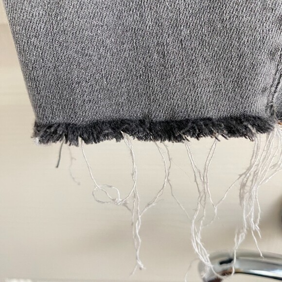 SPANX DISTRESSED DENIM LEGGINGS size XS - Picture 6 of 7